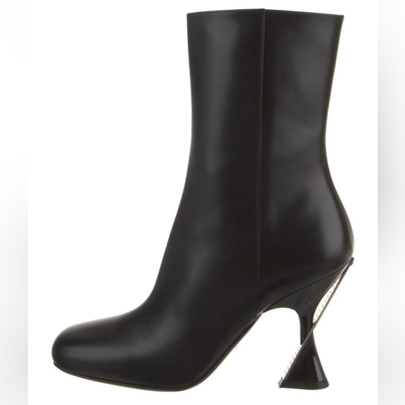 Gucci Leather Boots - Picture 1 of 5